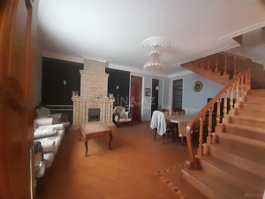 5 otaqlı həyət evi/bağ evi - Bakıxanov q. - 280 m² (19)