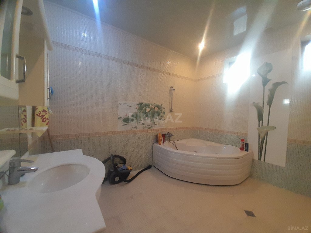 5 otaqlı həyət evi/bağ evi - Bakıxanov q. - 280 m² (29)
