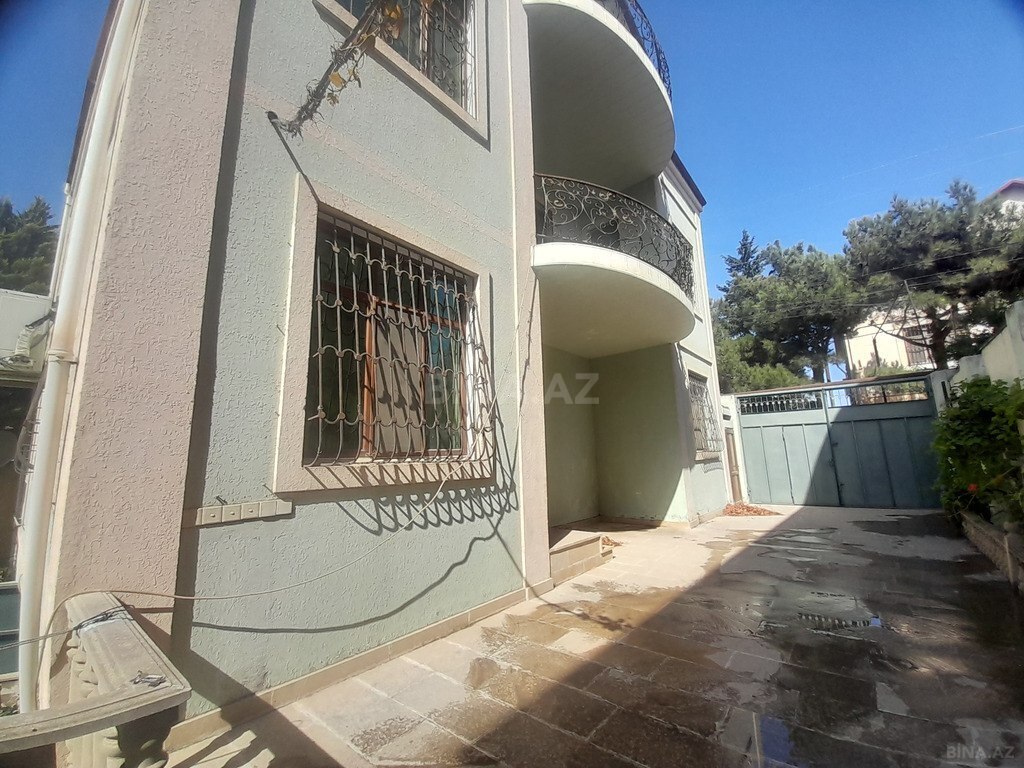 5 otaqlı həyət evi/bağ evi - Bakıxanov q. - 280 m² (8)