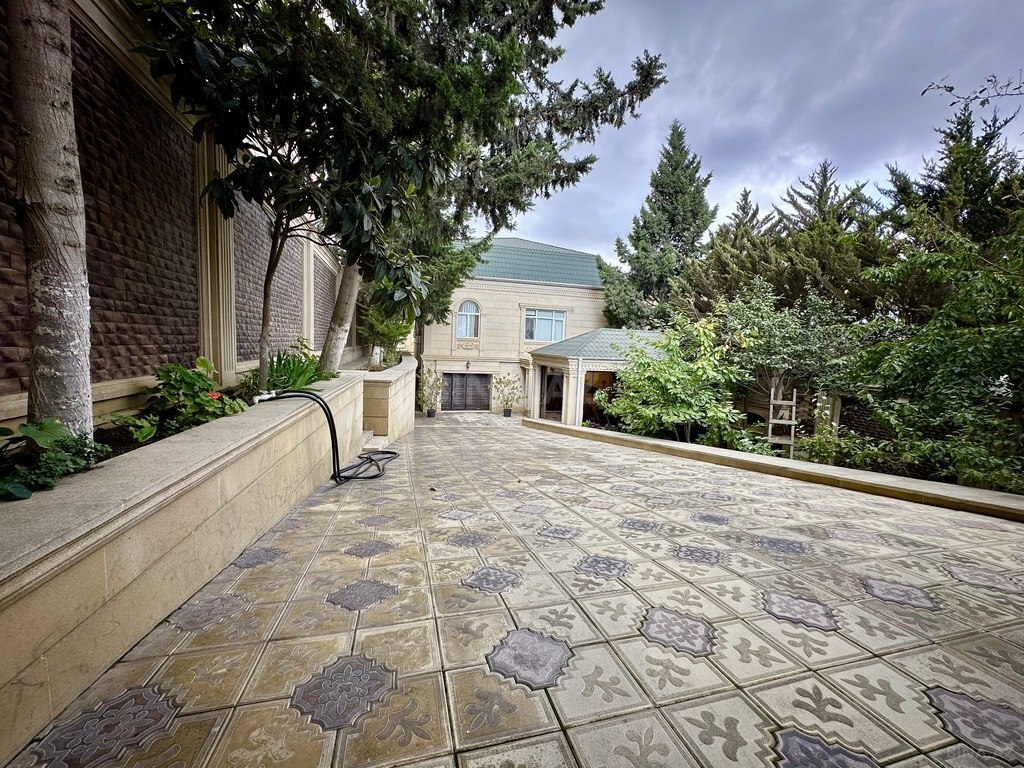 5 otaqlı həyət evi/bağ evi - Neftçilər m. - 200 m² (3)