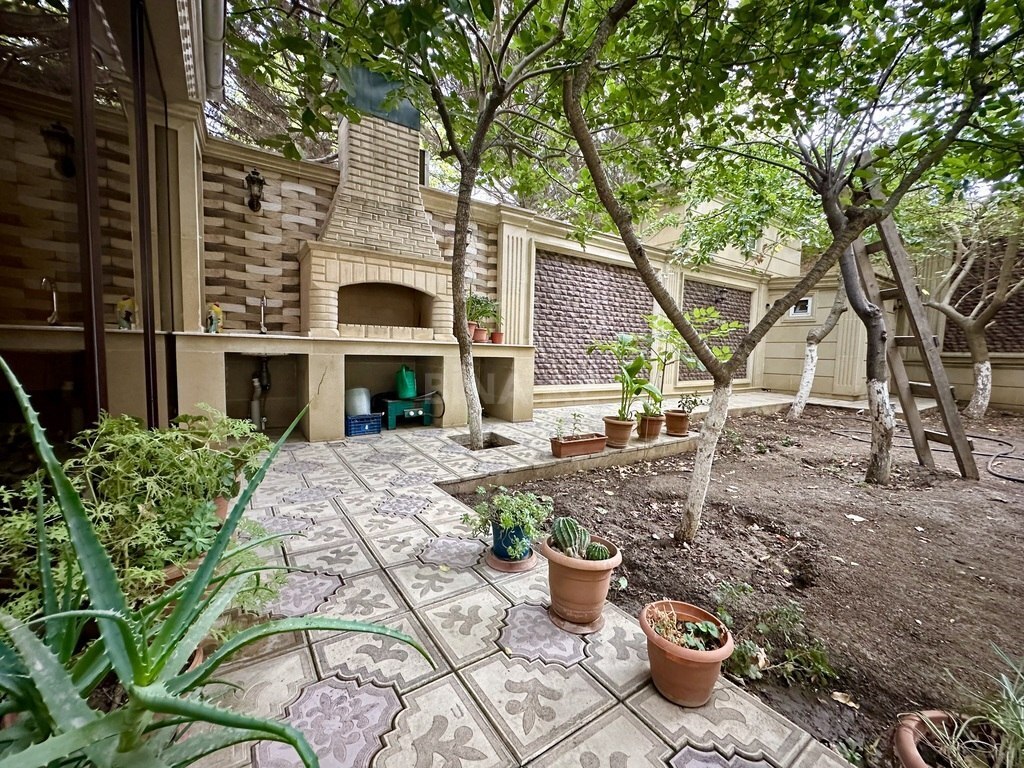 5 otaqlı həyət evi/bağ evi - Neftçilər m. - 200 m² (9)