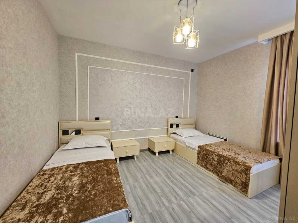 4 otaqlı həyət evi/bağ evi - Şüvəlan q. - 150 m² (19)