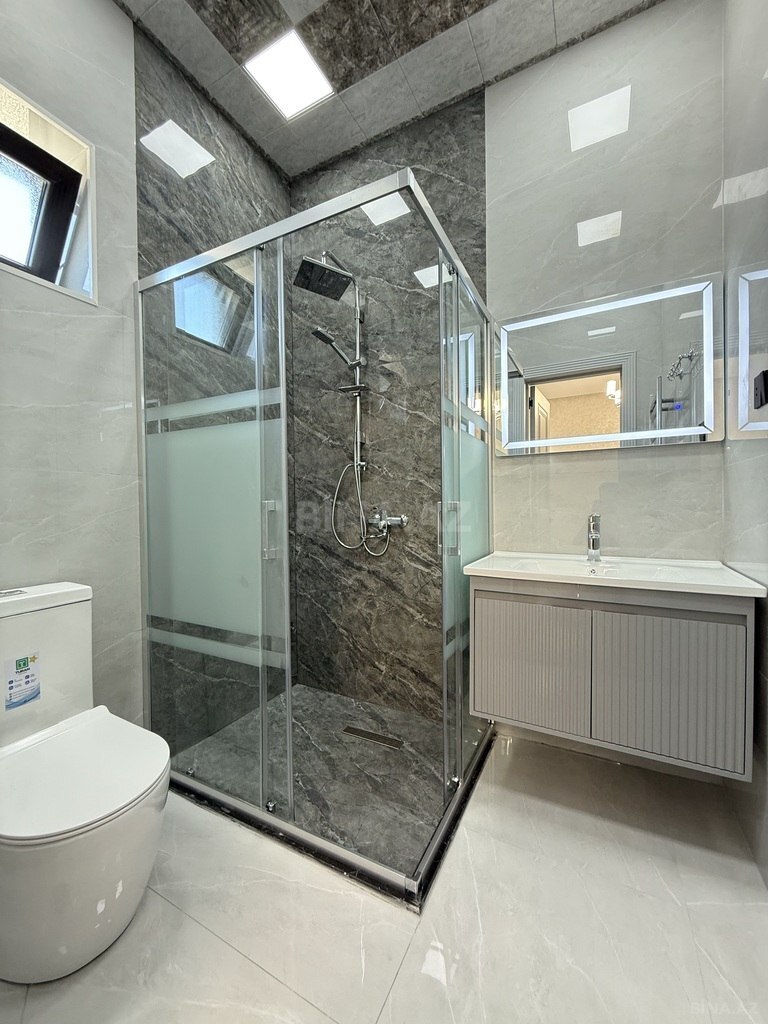 4 otaqlı həyət evi/bağ evi - Şüvəlan q. - 140 m² (29)