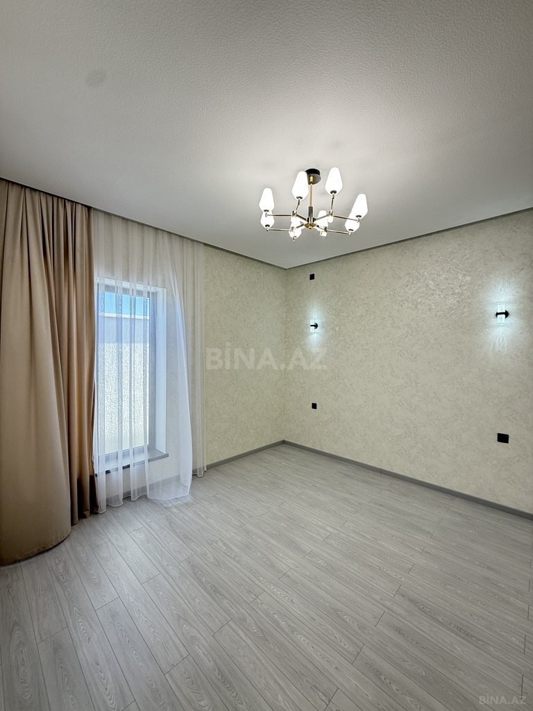 4 otaqlı həyət evi/bağ evi - Şüvəlan q. - 140 m² (30)