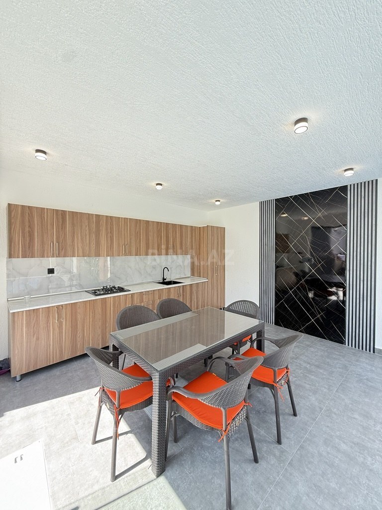 4 otaqlı həyət evi/bağ evi - Şüvəlan q. - 140 m² (7)
