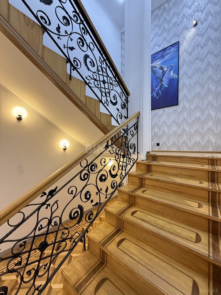 6-комн. дом/дача - пос. Шувеляны - 280 м² (24)