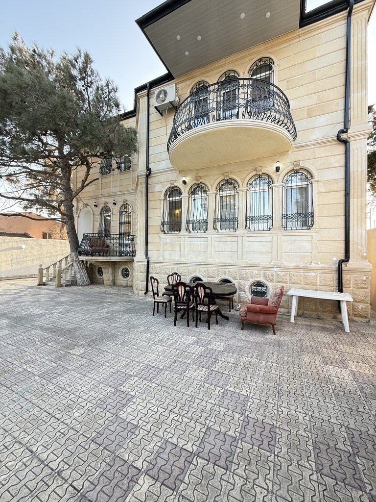 6-комн. дом/дача - пос. Шувеляны - 280 м² (13)