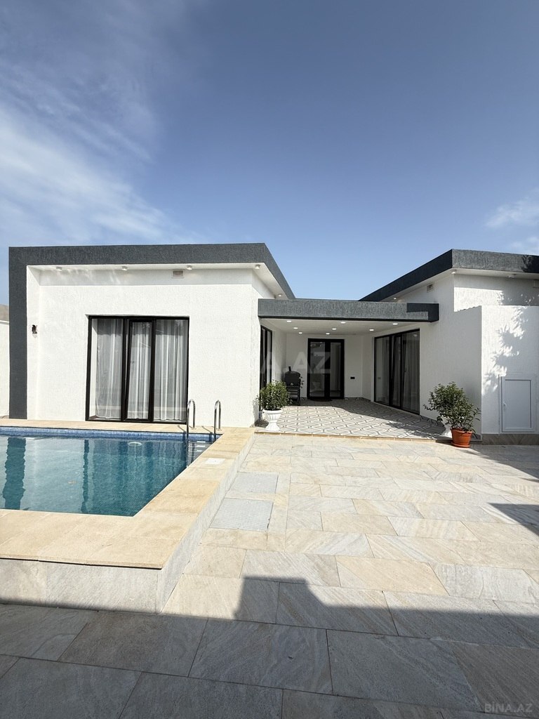 4 otaqlı həyət evi/bağ evi - Şüvəlan q. - 140 m² (1)