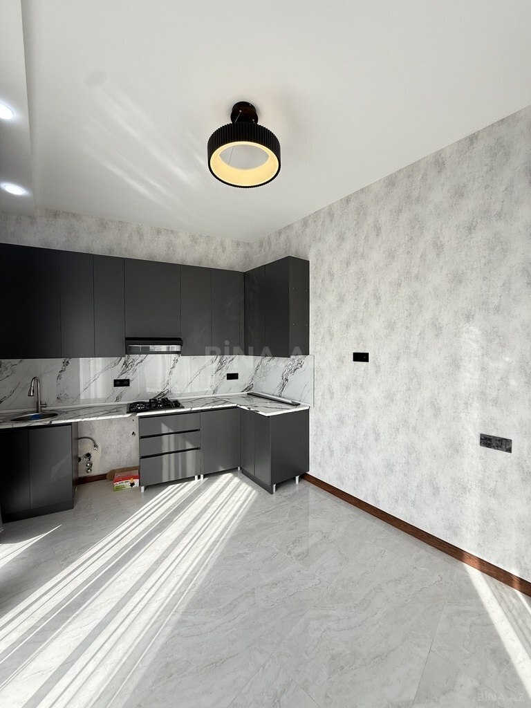 4 otaqlı həyət evi/bağ evi - Şüvəlan q. - 140 m² (18)