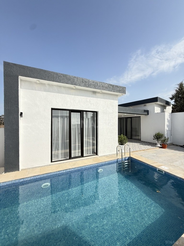 4 otaqlı həyət evi/bağ evi - Şüvəlan q. - 140 m² (2)
