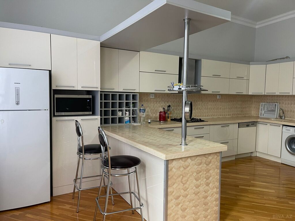 4 otaqlı köhnə tikili - İçəri Şəhər m. - 200 m² (5)