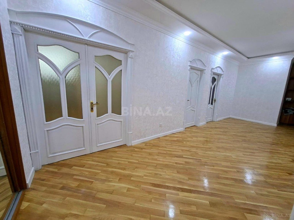 4 otaqlı yeni tikili - İnşaatçılar m. - 155 m² (14)
