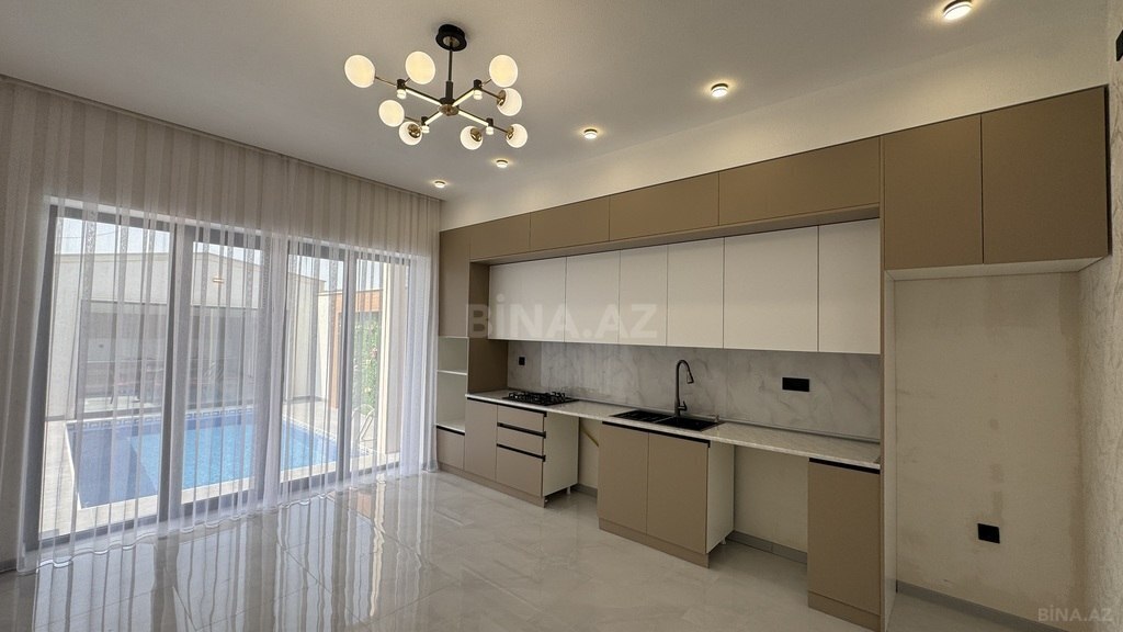 4 otaqlı həyət evi/bağ evi - Şüvəlan q. - 150 m² (13)