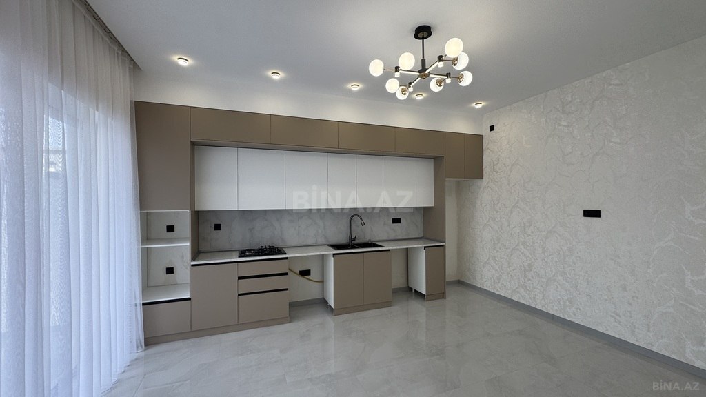 4 otaqlı həyət evi/bağ evi - Şüvəlan q. - 150 m² (12)