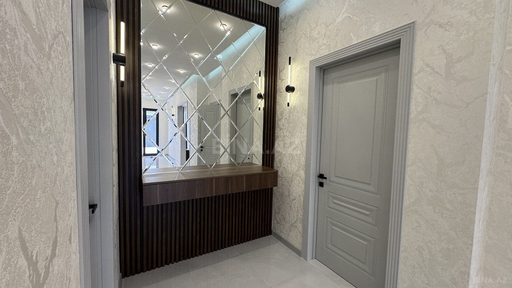 4 otaqlı həyət evi/bağ evi - Şüvəlan q. - 150 m² (22)