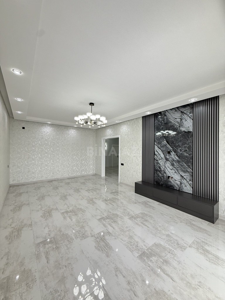 4 otaqlı həyət evi/bağ evi - Şüvəlan q. - 170 m² (21)
