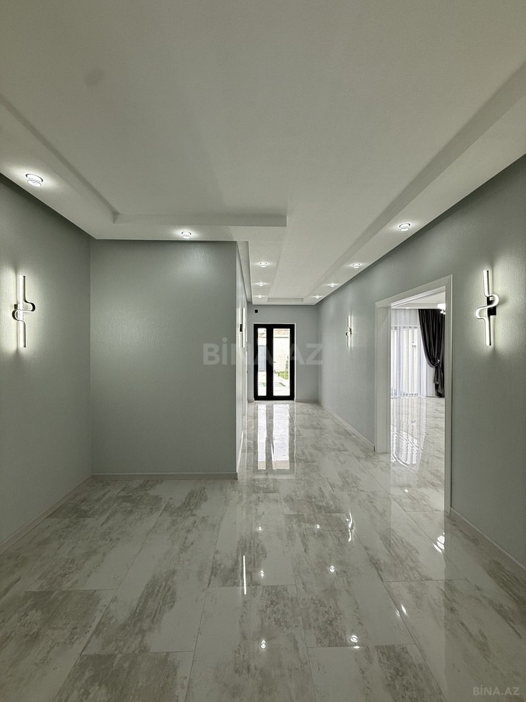 4 otaqlı həyət evi/bağ evi - Şüvəlan q. - 170 m² (18)