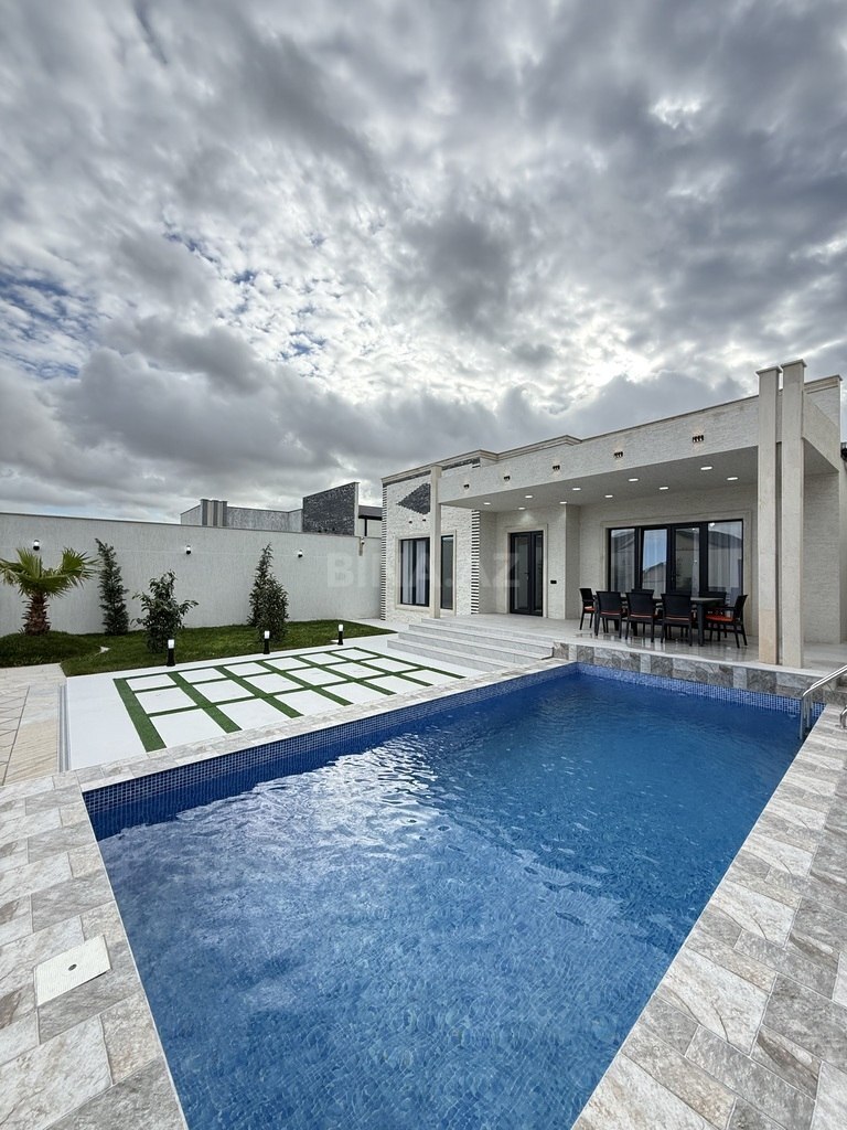 4 otaqlı həyət evi/bağ evi - Şüvəlan q. - 170 m² (5)