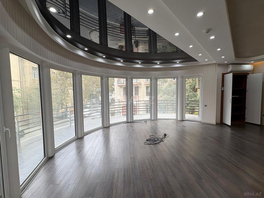 20-комн. офис - м. Ичеришехер - 2000 м² (17)