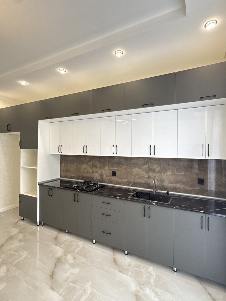 6 otaqlı həyət evi/bağ evi - Şüvəlan q. - 285 m² (18)