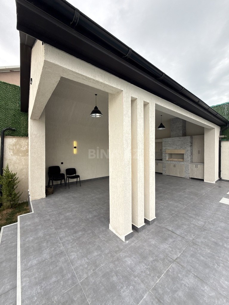 6 otaqlı həyət evi/bağ evi - Şüvəlan q. - 285 m² (7)