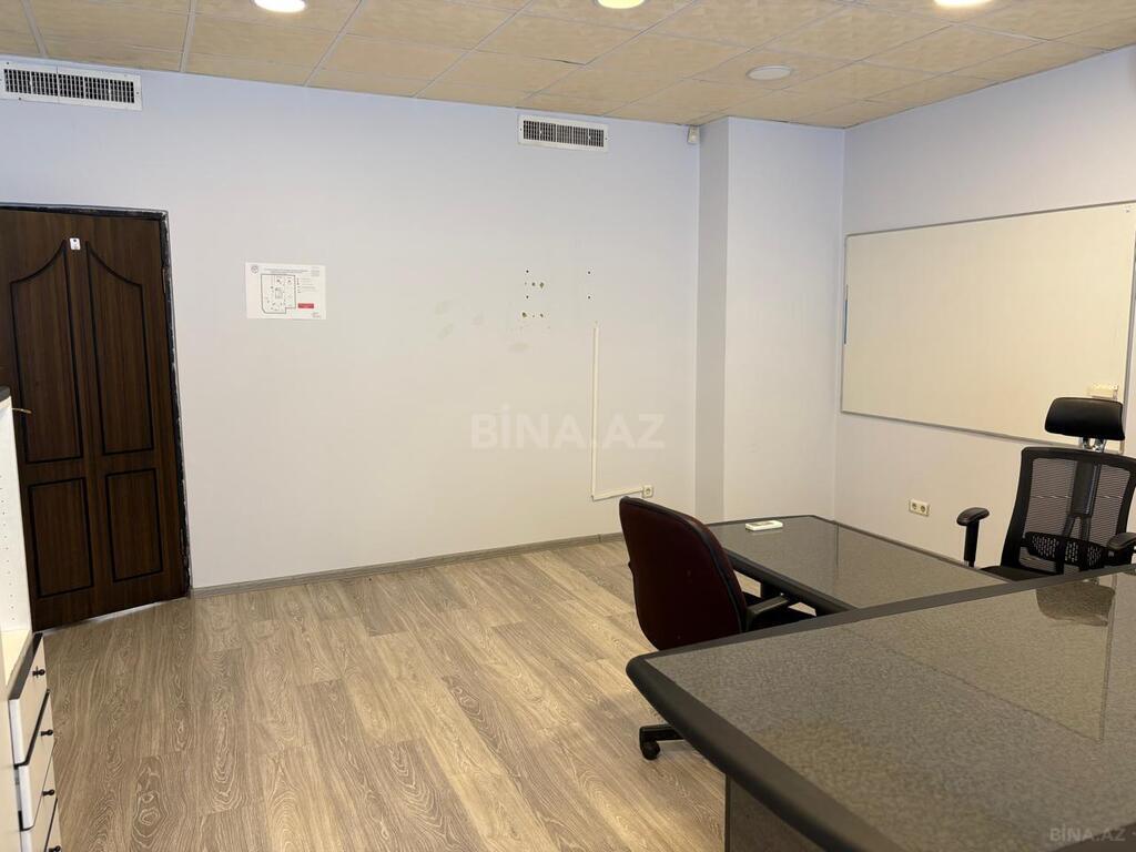 20-комн. офис - м. Ичеришехер - 1000 м² (18)