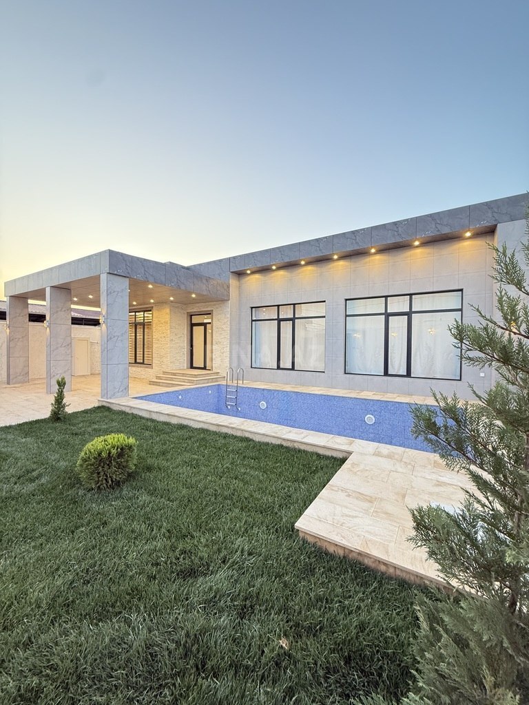 5 otaqlı həyət evi/bağ evi - Mərdəkan q. - 200 m² (1)