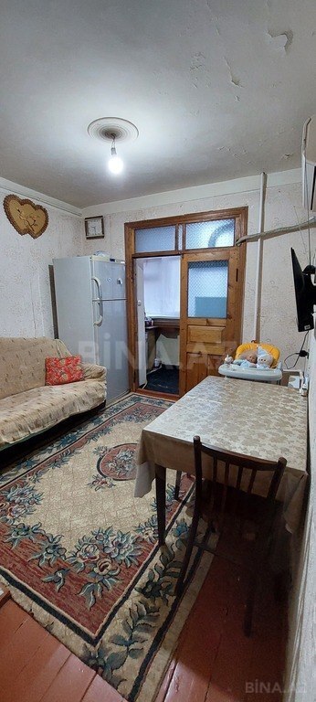 3 otaqlı köhnə tikili - Yeni Günəşli q. - 80 m² (1)