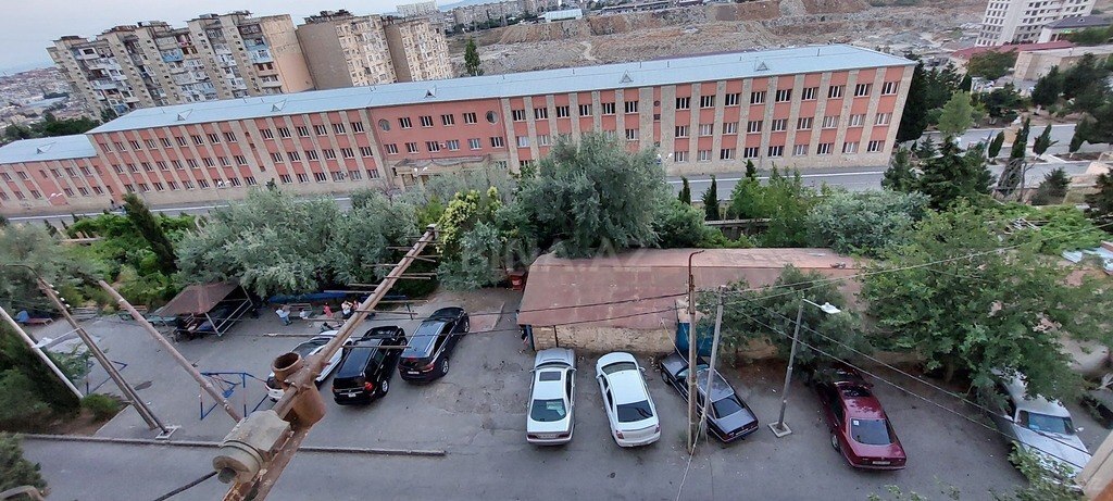 3 otaqlı köhnə tikili - Yeni Günəşli q. - 80 m² (3)