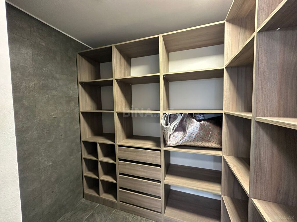 4 otaqlı həyət evi/bağ evi - Şüvəlan q. - 220 m² (6)