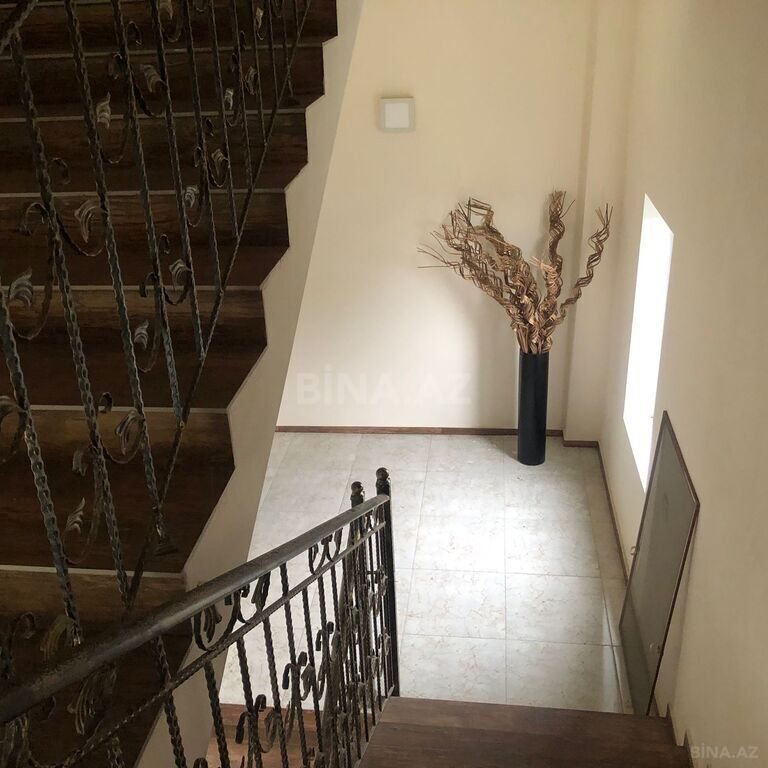 7 otaqlı həyət evi/bağ evi - Xızı - 360 m² (13)