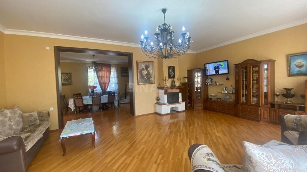6-комн. дом/дача - пос. Бадамдар - 600 м² (12)