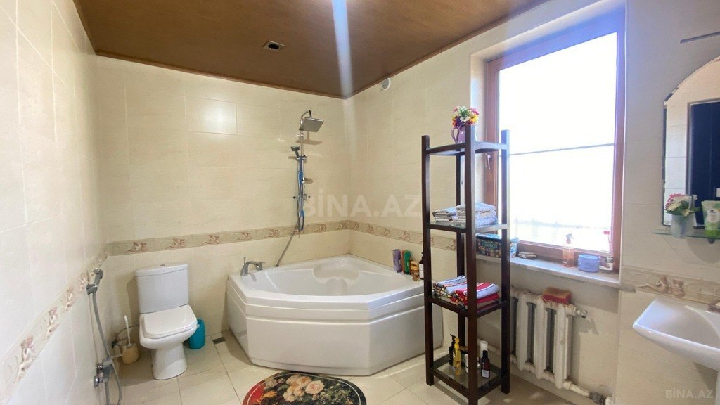 6-комн. дом/дача - пос. Бадамдар - 600 м² (16)