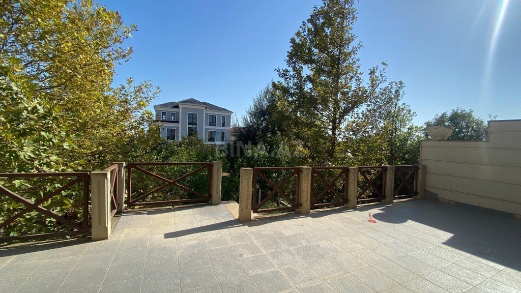 6-комн. дом/дача - пос. Бадамдар - 600 м² (9)