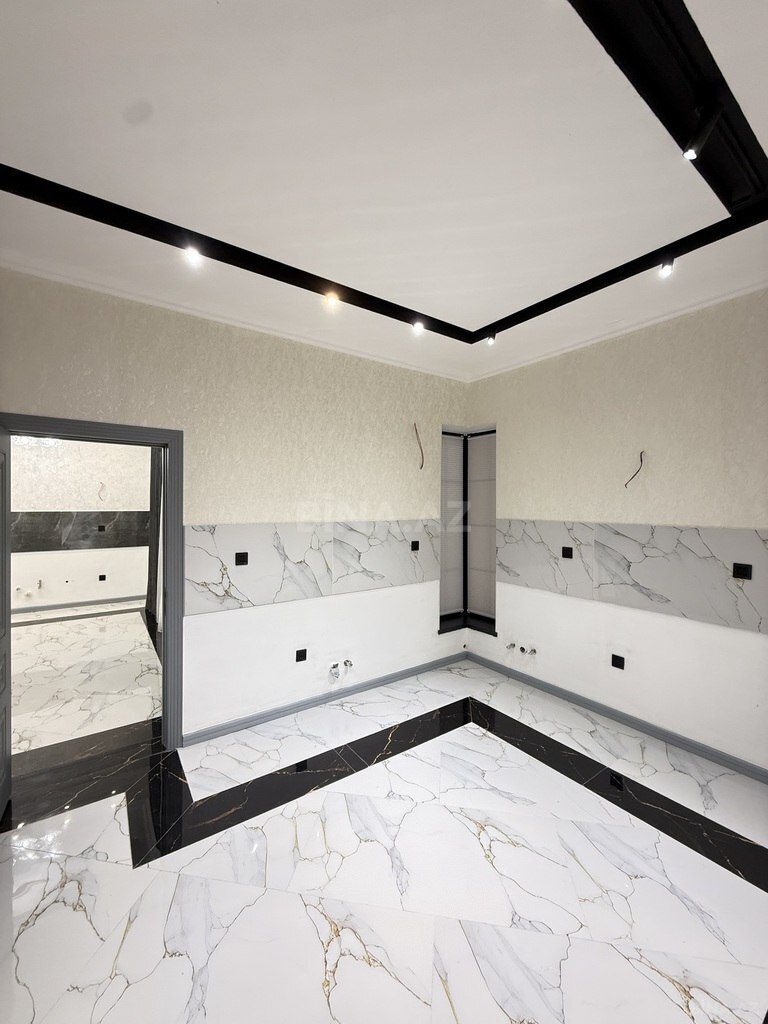 5 otaqlı həyət evi/bağ evi - Şüvəlan q. - 200 m² (17)