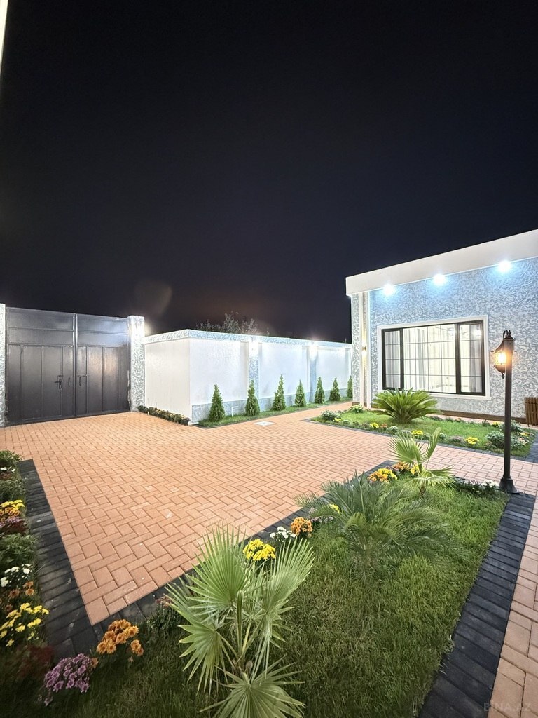 5 otaqlı həyət evi/bağ evi - Şüvəlan q. - 200 m² (6)