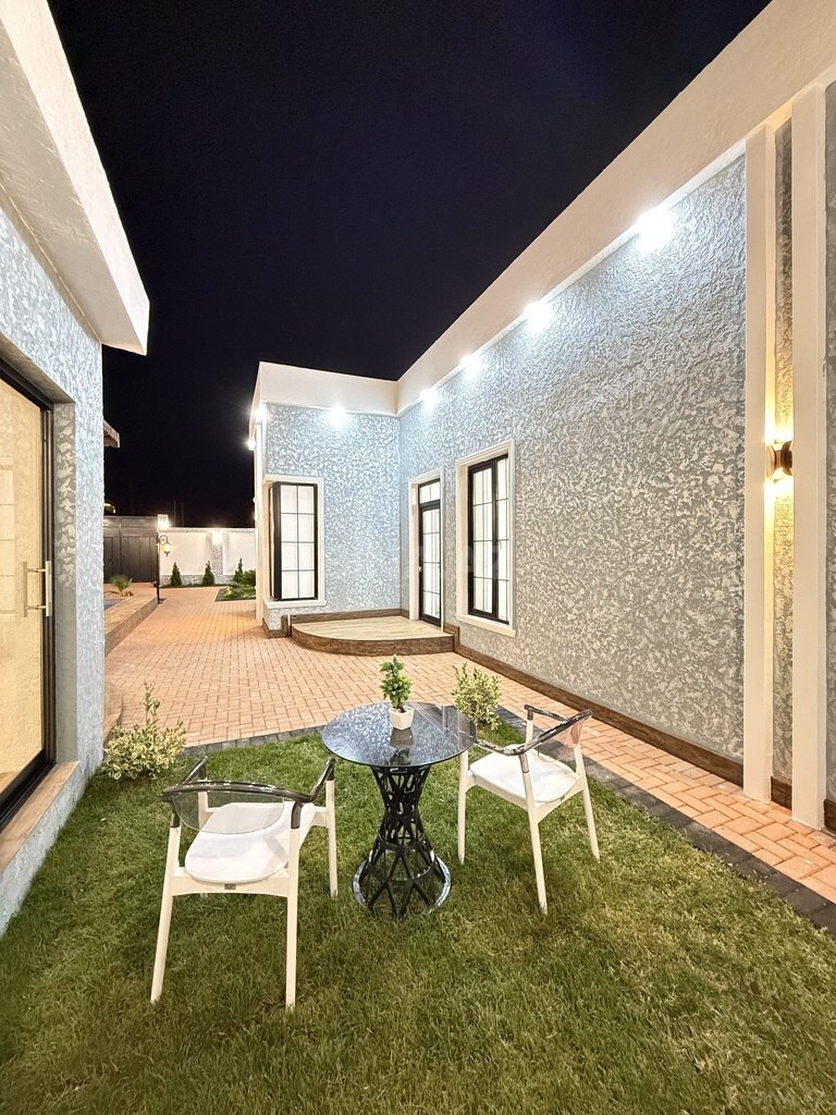 5 otaqlı həyət evi/bağ evi - Şüvəlan q. - 200 m² (4)