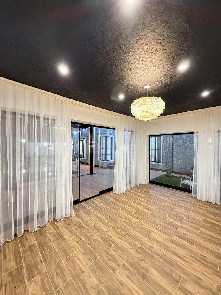 5 otaqlı həyət evi/bağ evi - Şüvəlan q. - 200 m² (9)