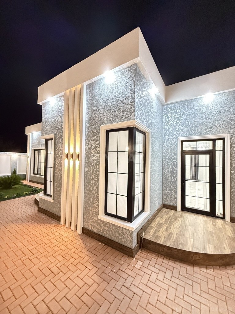 5 otaqlı həyət evi/bağ evi - Şüvəlan q. - 200 m² (12)