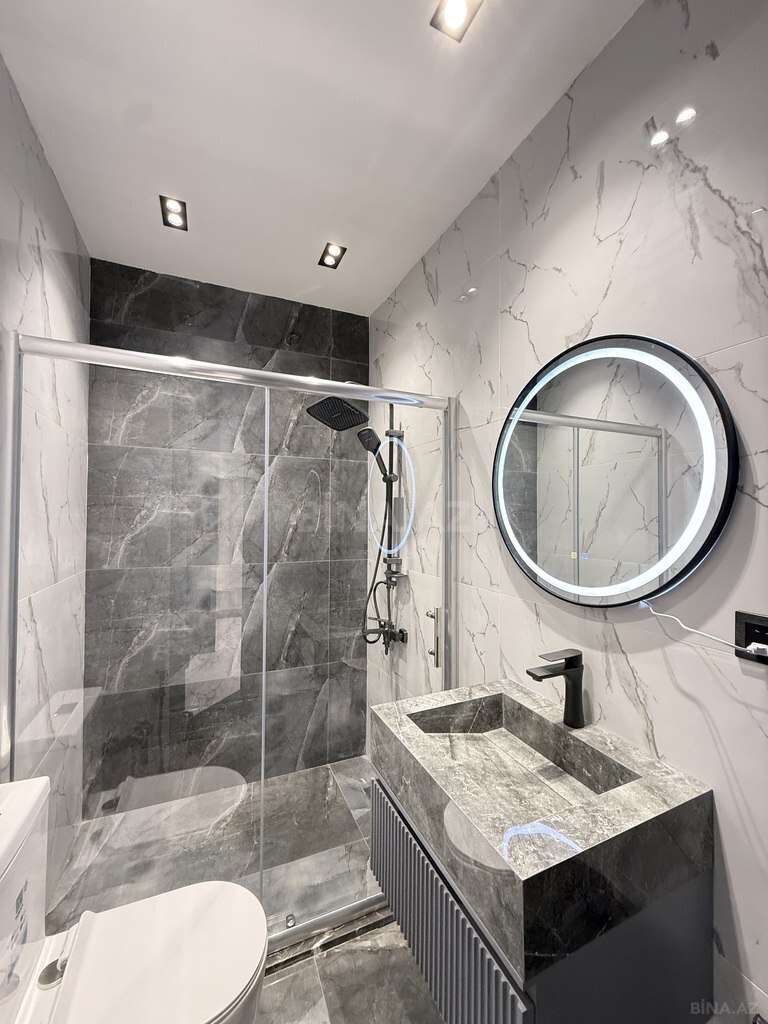 5 otaqlı həyət evi/bağ evi - Şüvəlan q. - 200 m² (26)