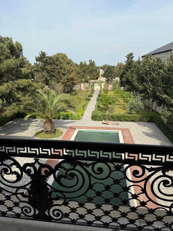 4 otaqlı həyət evi/bağ evi - Mərdəkan q. - 300 m² (1)