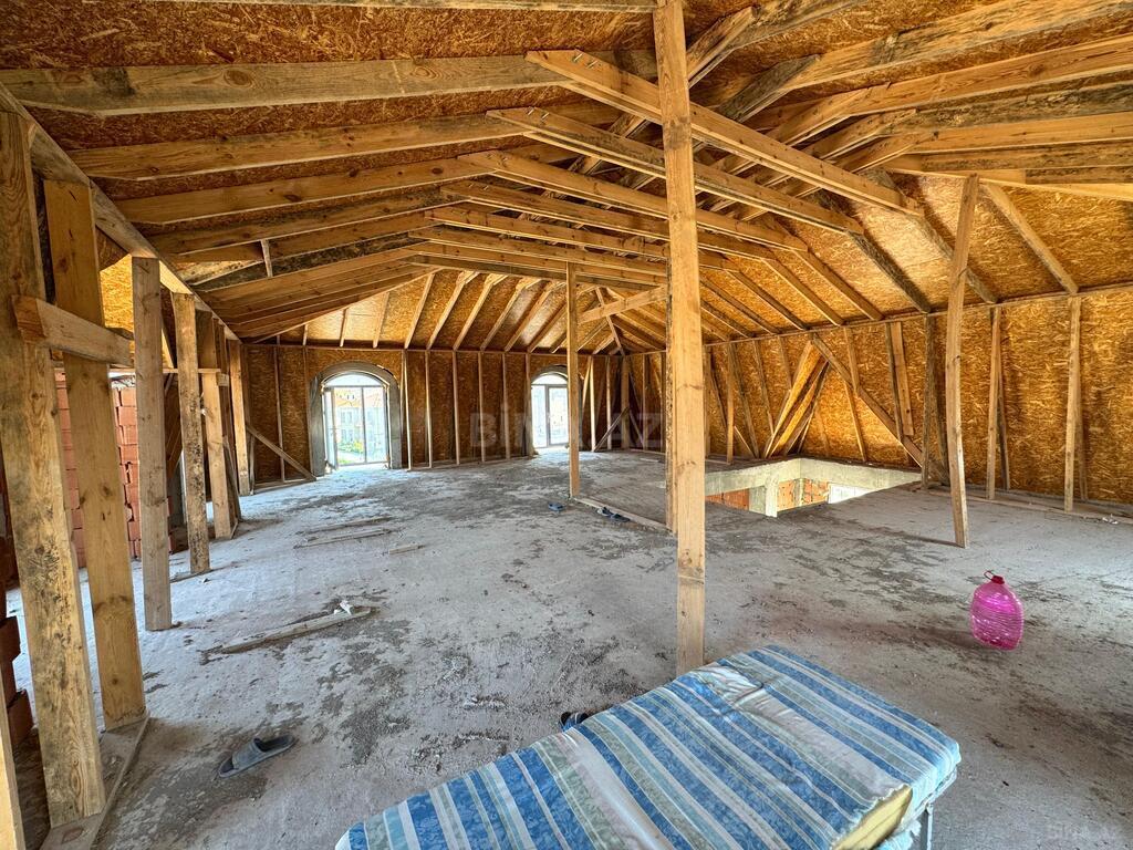 10-комн. дом/дача - пос. Sea Breeze - 500 м² (10)
