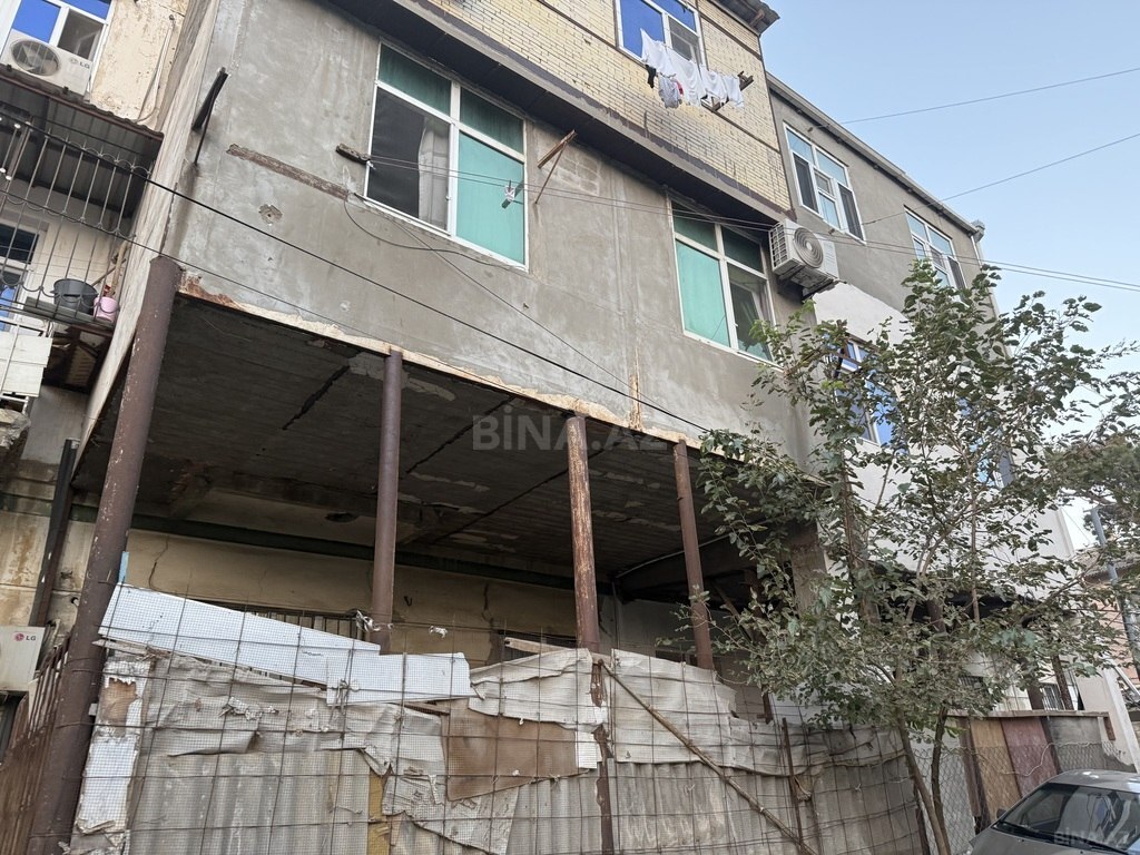 3 otaqlı köhnə tikili - Bakıxanov q. - 80 m² (20)
