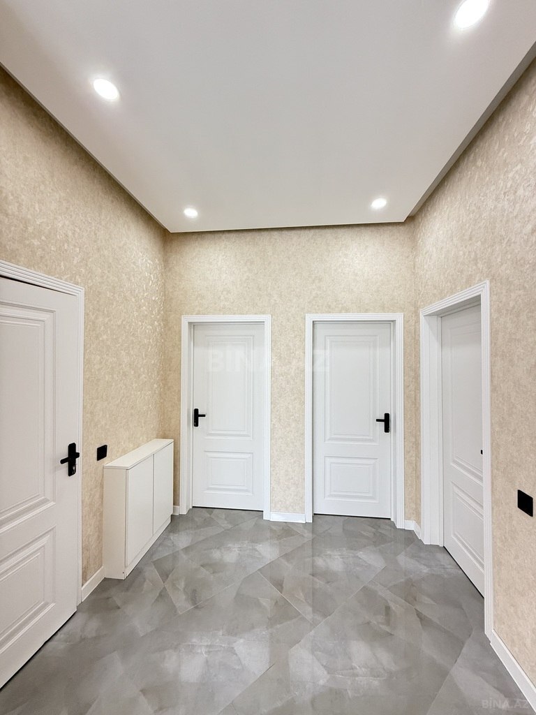 4 otaqlı həyət evi/bağ evi - Şüvəlan q. - 130 m² (13)