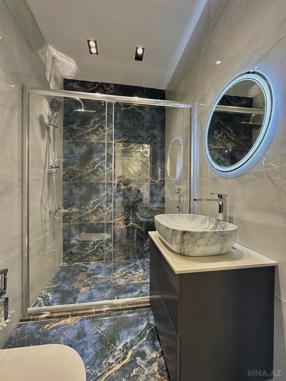 5 otaqlı həyət evi/bağ evi - Şüvəlan q. - 200 m² (17)
