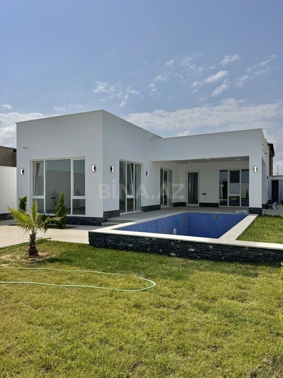 4 otaqlı həyət evi/bağ evi - Şüvəlan q. - 150 m² (1)