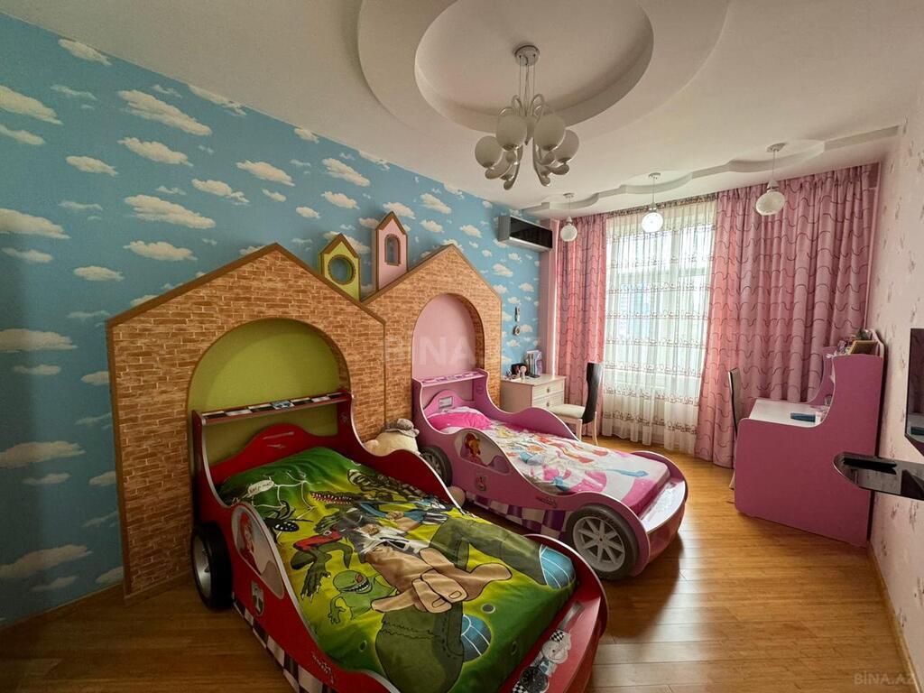 4-комн. новостройка - м. 8 ноября - 188 м² (23)