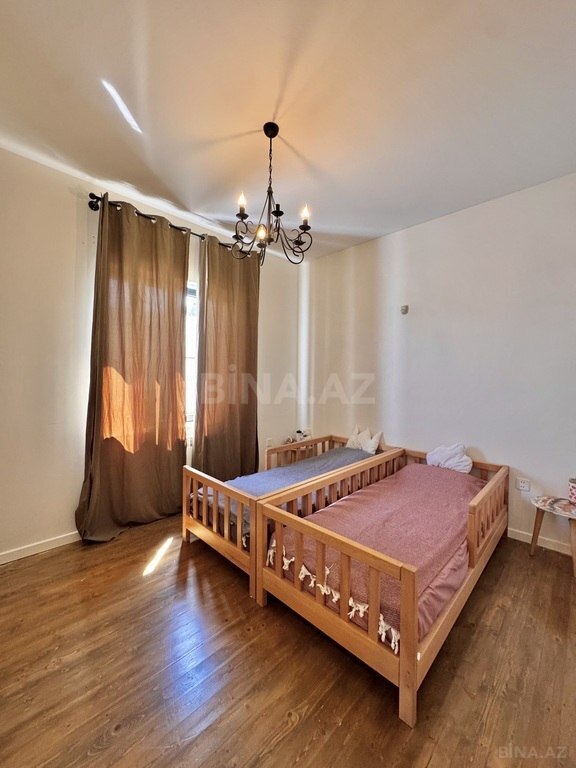 4 otaqlı həyət evi/bağ evi - Şüvəlan q. - 180 m² (14)