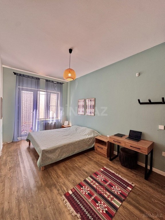 4 otaqlı həyət evi/bağ evi - Şüvəlan q. - 180 m² (10)