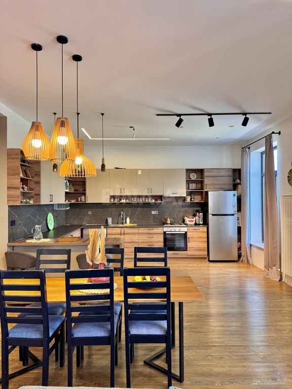 4 otaqlı həyət evi/bağ evi - Şüvəlan q. - 180 m² (20)